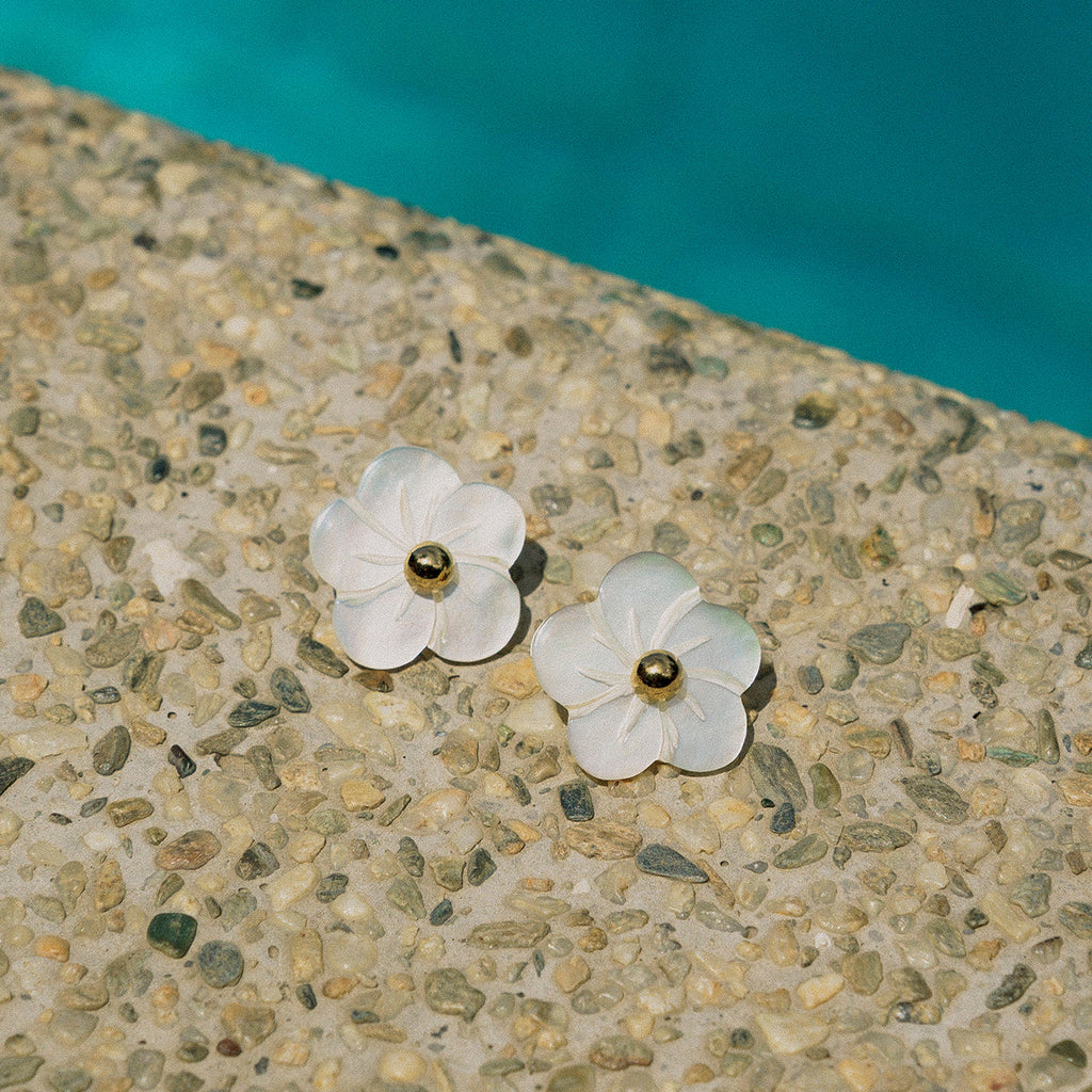 Chuchi Earrings in Mother of Pearl