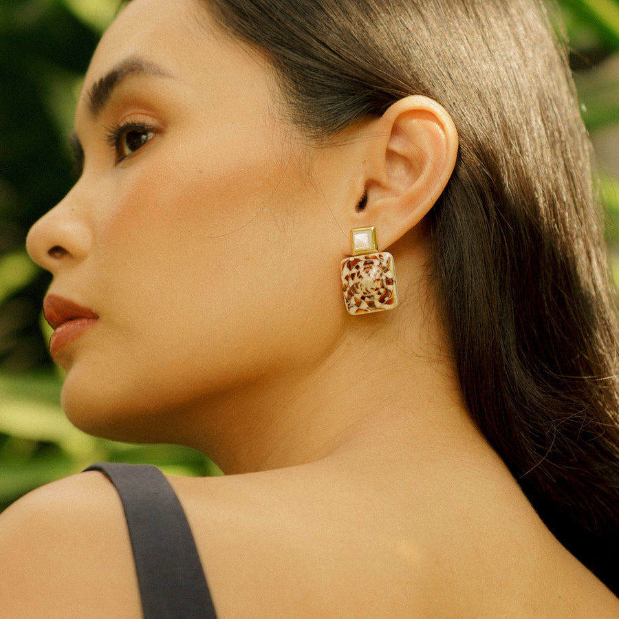 Kabibi Drops in Chocolate