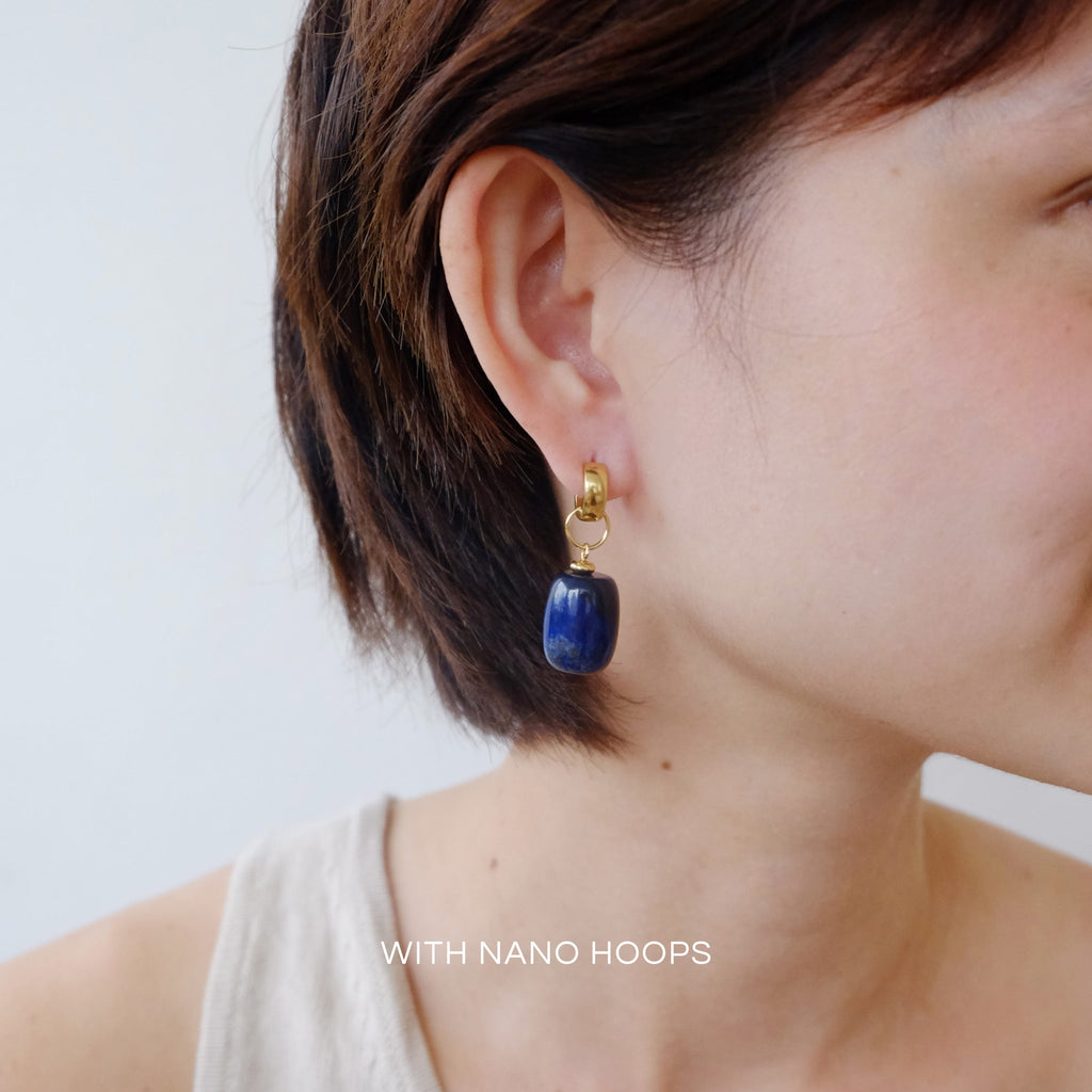 Liv Charms in Lapis Lazuli