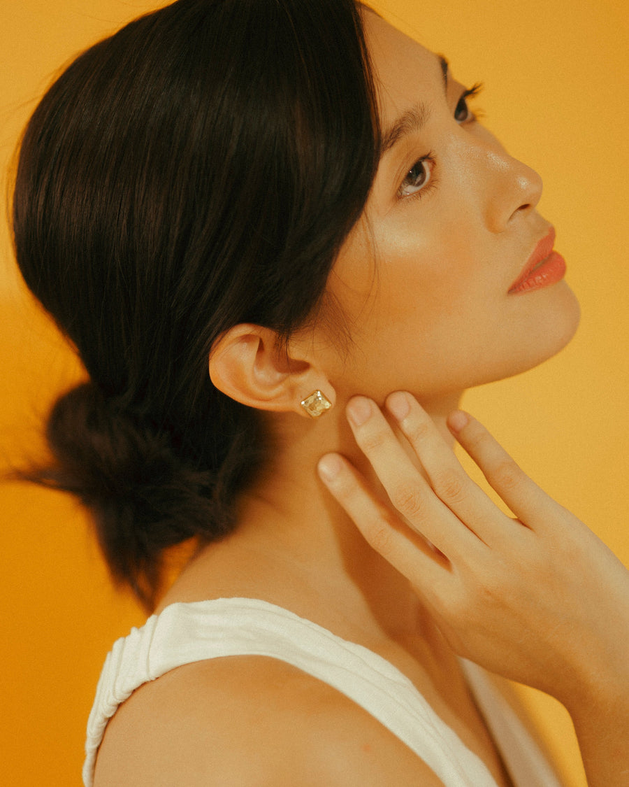 Quad Stud Earrings in Gold