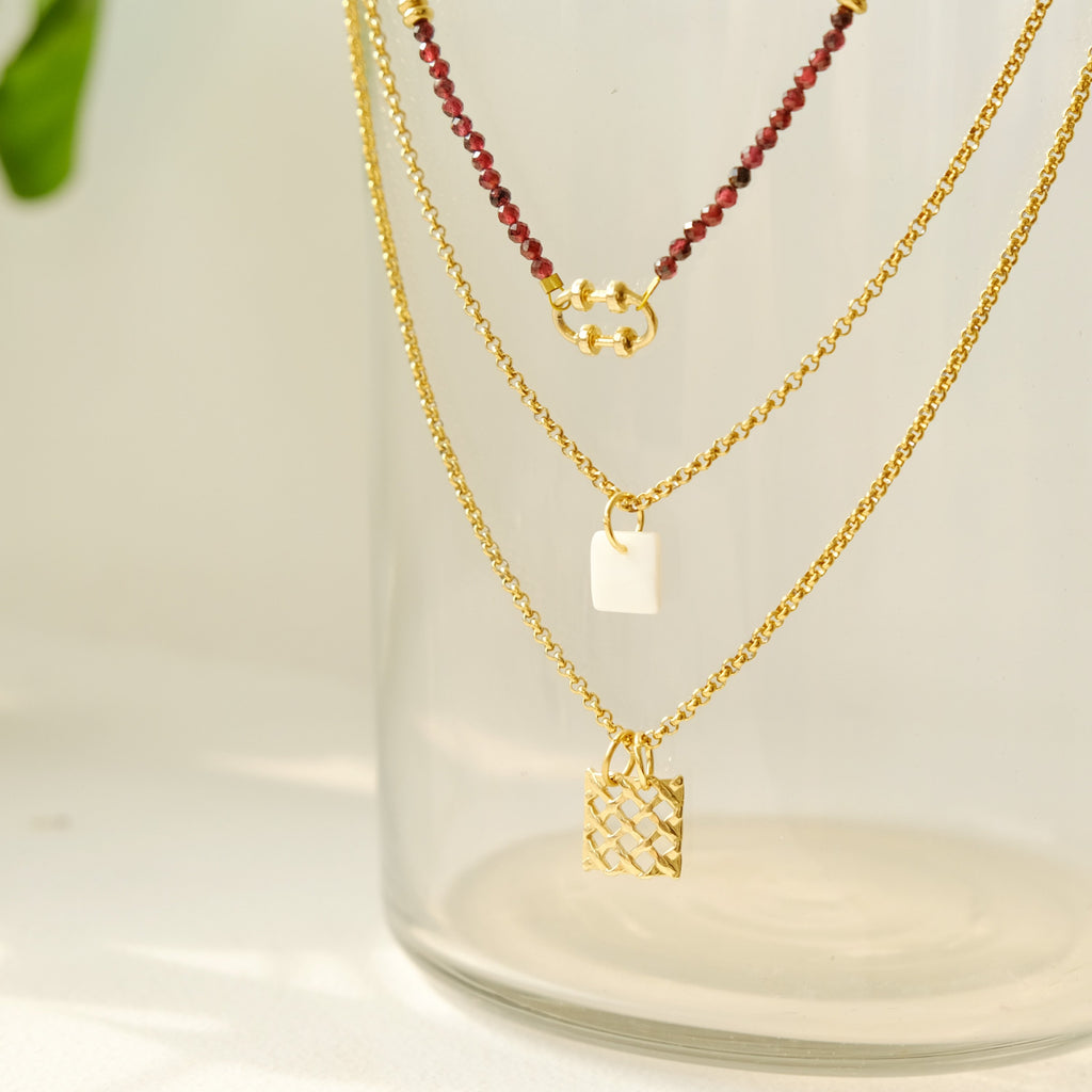 Marcia Necklace in Rose