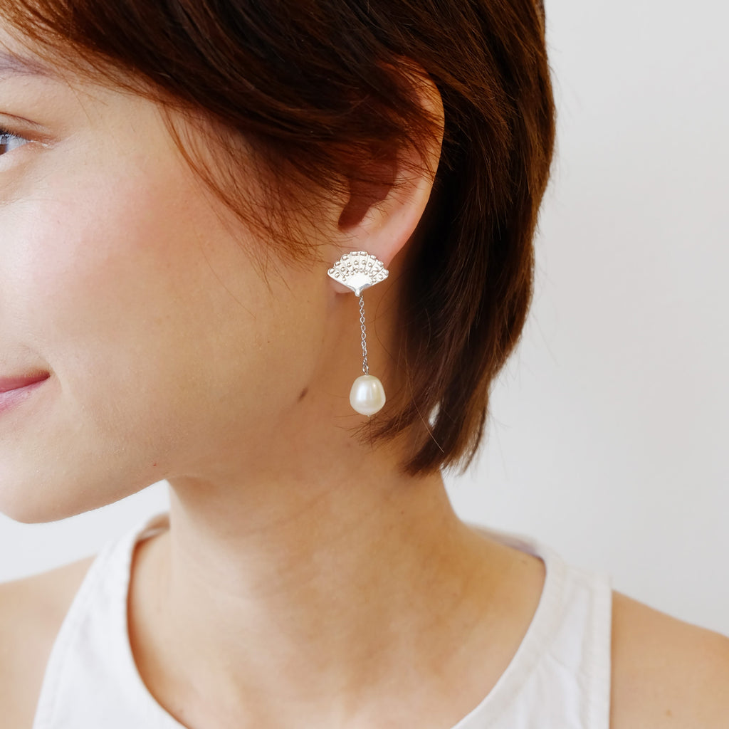 Chain Pearl Danglers in Silver