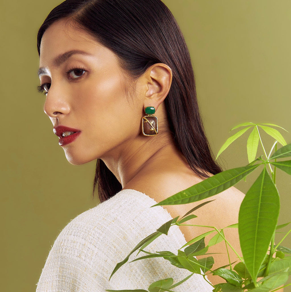 Kawa Earrings in Jade and Wood